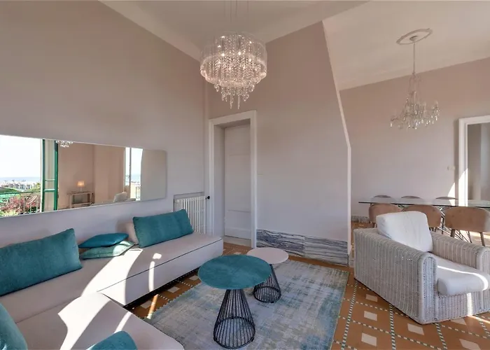 - Poetic Seafront Penthouse Versilia - Vakantiehuis